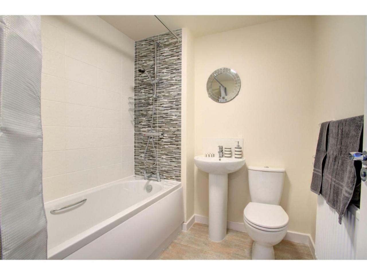 Newly Built, Splendid House For 5 In Manchester! 외부 사진